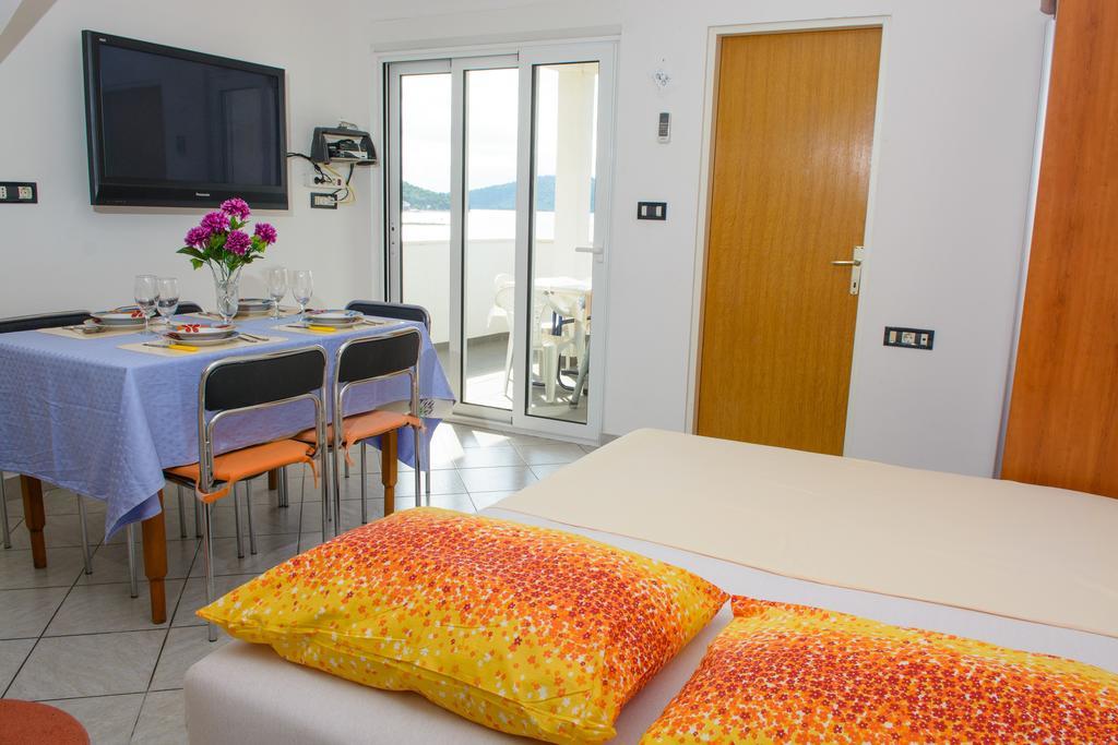 Apartments Jerkunica Рогозница Номер фото